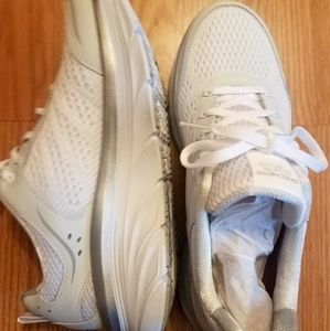 Skechers Tennis Shoes